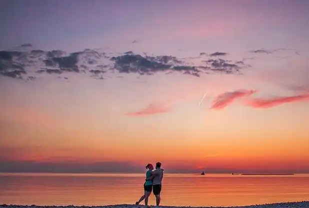 徐州私家侦探电话：女的离家出走男的想离婚怎么办